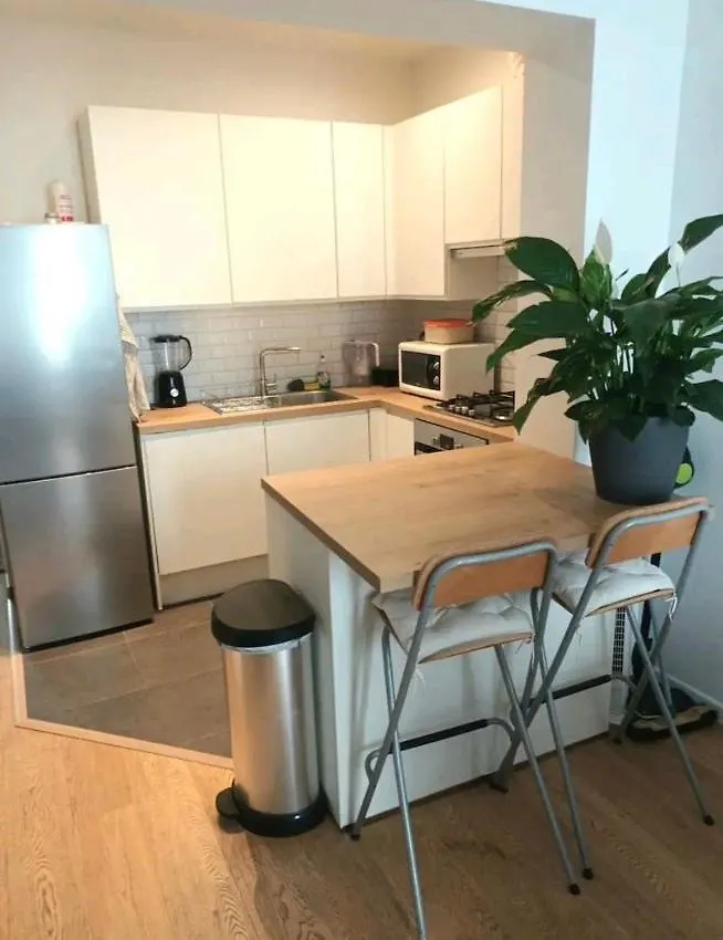 Beautiful 2 Bedroom Apartment In Place Flagey Bxl Bruxelles 0*,