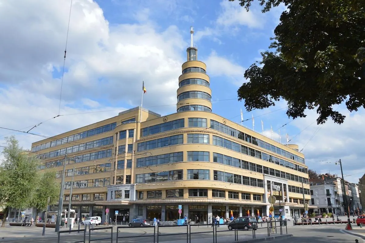 Beautiful 2 Bedroom Apartment In Place Flagey Bxl Bruxelles