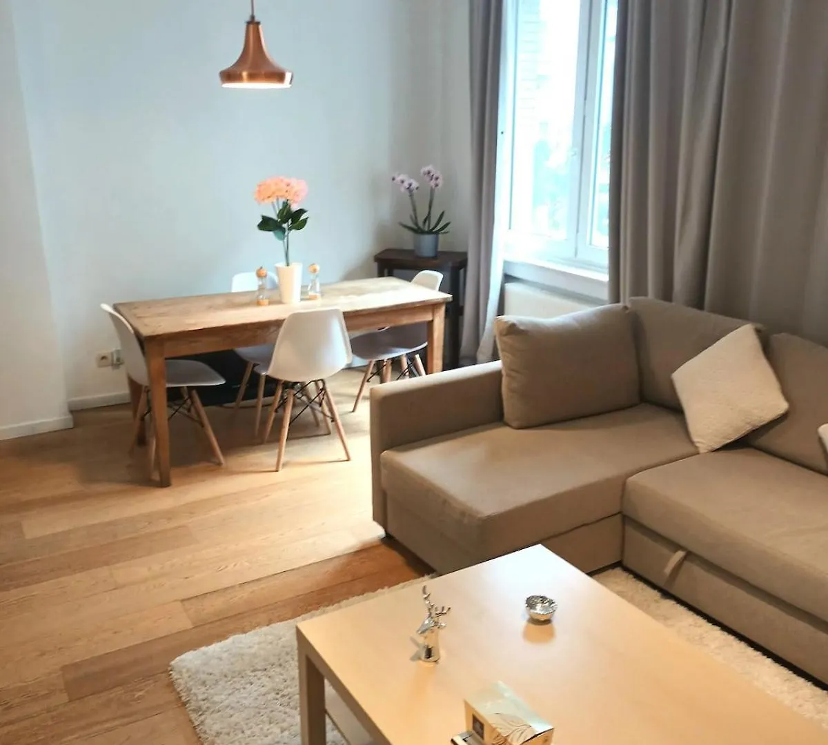 Beautiful 2 Bedroom Apartment In Place Flagey Bxl Bruxelles 0*,  Belgien
